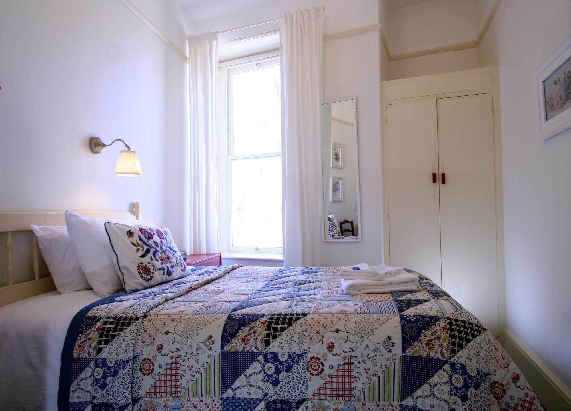ペンザンス Glencree House Bed & Breakfast エクステリア 写真